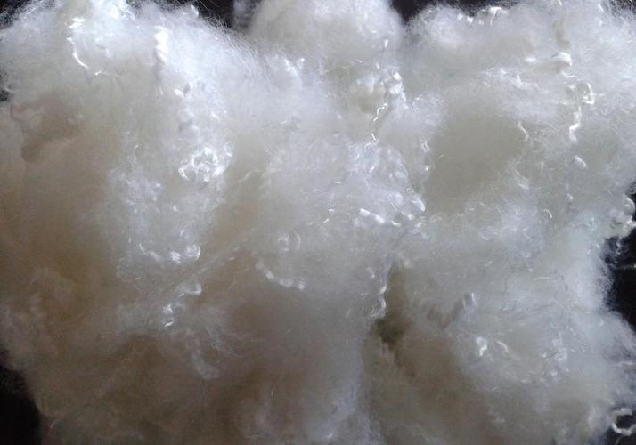 3d—15d的棉型,中长型,毛型,中空棉,仿羽绒棉和三维中空棉.